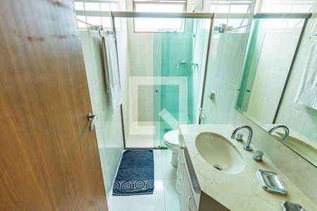 Apartamento à venda com 158m², 4 quartos e 4 vagasBanheiro