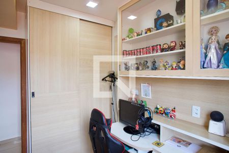 Apartamento à venda com 120m², 2 quartos e 2 vagasEscritório