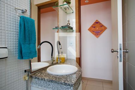 Apartamento à venda com 120m², 2 quartos e 2 vagasBanheiro