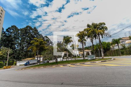 Casa de condomínio à venda com 310m², 3 quartos e 3 vagas Casa de condomínio à venda com 310m², 3 quartos e 3 vagasVista da Rua