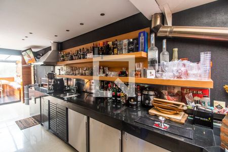 Casa de condomínio à venda com 310m², 3 quartos e 3 vagas Casa de condomínio à venda com 310m², 3 quartos e 3 vagasÁrea gourmet