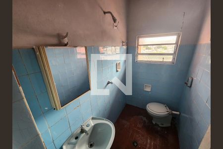 Casa para alugar com 70m², 2 quartos e sem vaga Casa para alugar com 70m², 2 quartos e sem vagaBanheiro 2