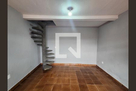 Casa para alugar com 70m², 2 quartos e sem vagaSala