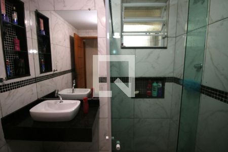 Casa à venda com 100m², 3 quartos e 1 vagaBanheiro