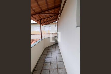 Casa à venda com 235m², 3 quartos e 4 vagasVaranda da suíte