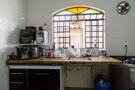 Casa à venda com 235m², 3 quartos e 4 vagasCozinha