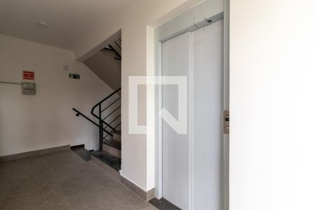 Apartamento à venda com 40m², 2 quartos e sem vagaElevador