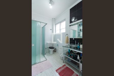 Casa à venda com 250m², 3 quartos e 1 vaga Casa à venda com 250m², 3 quartos e 1 vagaBanheiro da Suíte 2