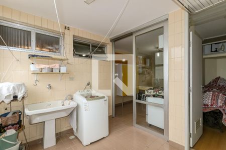 Apartamento à venda com 120m², 3 quartos e 1 vaga Apartamento à venda com 120m², 3 quartos e 1 vagaÁrea de Serviço