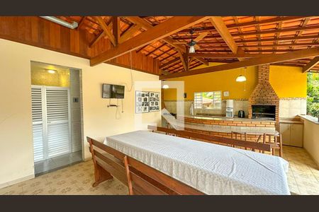 Casa à venda com 2700m², 5 quartos e 4 vagas Casa à venda com 2700m², 5 quartos e 4 vagasCozinha/Copa