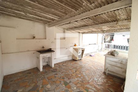 Casa à venda com 250m², 4 quartos e 1 vagaCasa 2 - Área de Serviço