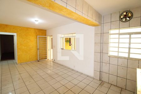 Casa à venda com 250m², 4 quartos e 1 vagaCozinha