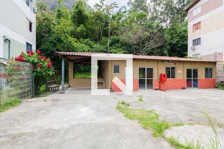 Apartamento à venda com 85m², 3 quartos e 1 vaga Apartamento à venda com 85m², 3 quartos e 1 vagaÁrea comum - Salão de festas