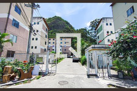 Apartamento à venda com 85m², 3 quartos e 1 vaga Apartamento à venda com 85m², 3 quartos e 1 vagaFachada