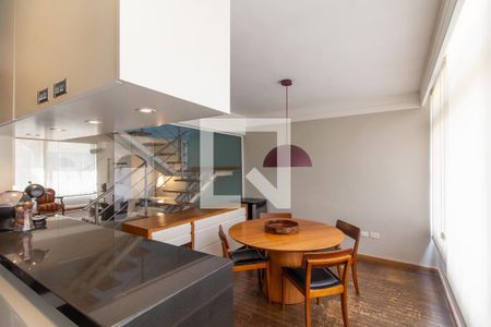 Casa de condomínio à venda com 250m², 3 quartos e 2 vagas Casa de condomínio à venda com 250m², 3 quartos e 2 vagasCozinha