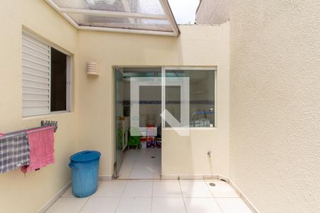 Casa de condomínio à venda com 250m², 3 quartos e 2 vagas Casa de condomínio à venda com 250m², 3 quartos e 2 vagasÁrea de Serviço