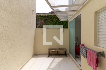 Casa de condomínio à venda com 250m², 3 quartos e 2 vagas Casa de condomínio à venda com 250m², 3 quartos e 2 vagasÁrea de Serviço