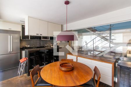 Casa de condomínio à venda com 250m², 3 quartos e 2 vagas Casa de condomínio à venda com 250m², 3 quartos e 2 vagasCozinha