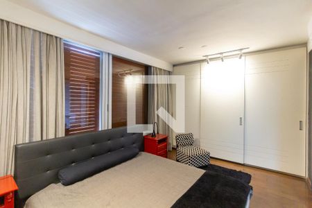 Casa de condomínio à venda com 250m², 3 quartos e 2 vagas Casa de condomínio à venda com 250m², 3 quartos e 2 vagasQuarto 1 - Suíte