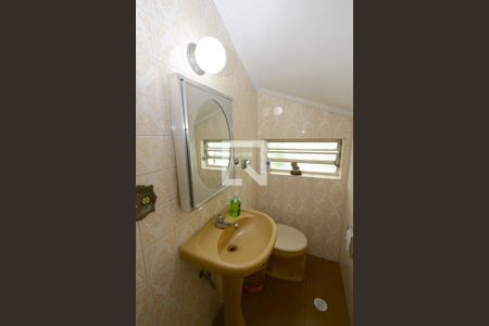 Casa à venda com 125m², 2 quartos e 2 vagasBanheiro