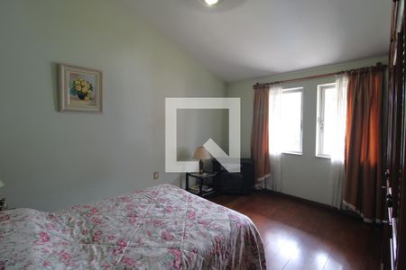 Casa à venda com 490m², 3 quartos e 2 vagasSuíte 3