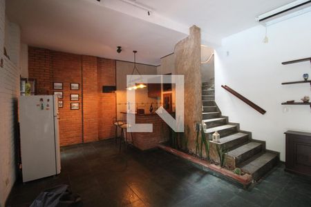 Casa à venda com 490m², 3 quartos e 2 vagasSalão para festas