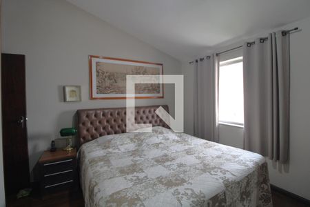 Casa à venda com 490m², 3 quartos e 2 vagasSuíte 1