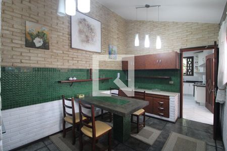 Casa à venda com 490m², 3 quartos e 2 vagasCopa