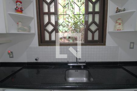 Casa à venda com 490m², 3 quartos e 2 vagasPia da cozinha