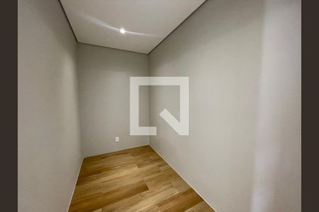 Casa de condomínio à venda com 215m², 3 quartos e 2 vagas Casa de condomínio à venda com 215m², 3 quartos e 2 vagasCloset