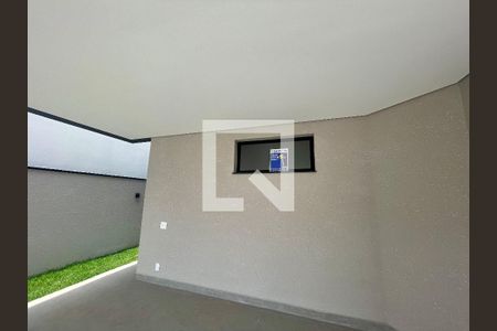 Casa de condomínio à venda com 215m², 3 quartos e 2 vagas Casa de condomínio à venda com 215m², 3 quartos e 2 vagasPlaquinha instalada