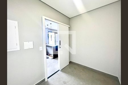 Casa de condomínio à venda com 215m², 3 quartos e 2 vagas Casa de condomínio à venda com 215m², 3 quartos e 2 vagasÁrea de Serviço