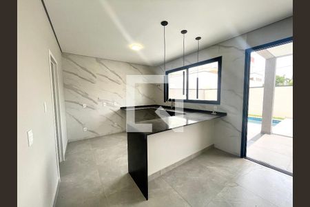 Casa de condomínio à venda com 215m², 3 quartos e 2 vagas Casa de condomínio à venda com 215m², 3 quartos e 2 vagasCozinha