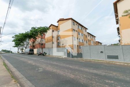 Apartamento à venda com 42m², 2 quartos e 1 vaga Apartamento à venda com 42m², 2 quartos e 1 vagaFachada