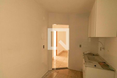 Apartamento à venda com 42m², 2 quartos e 1 vaga Apartamento à venda com 42m², 2 quartos e 1 vagaCozinha e Área de Serviço