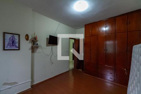 Casa para alugar com 184m², 3 quartos e 2 vagasQuarto 2