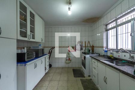 Casa para alugar com 184m², 3 quartos e 2 vagasCozinha