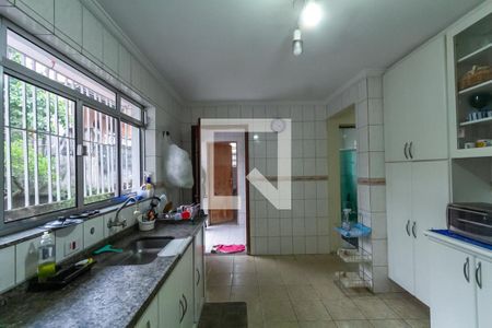 Casa para alugar com 184m², 3 quartos e 2 vagasCozinha