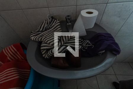 Casa para alugar com 184m², 3 quartos e 2 vagasBanheiro de Serviço