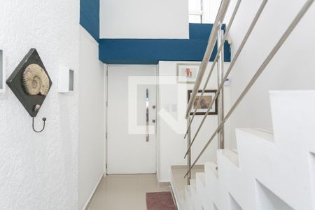 Casa à venda com 180m², 2 quartos e 2 vagasEntrada da casa