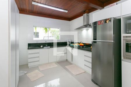 Casa à venda com 180m², 2 quartos e 2 vagasCozinha