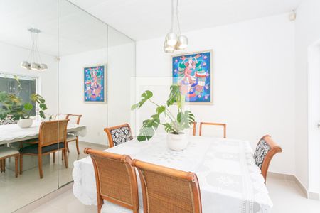 Casa à venda com 180m², 2 quartos e 2 vagasSala de Jantar