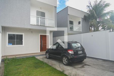 Casa à venda com 105m², 3 quartos e 1 vagaÁrea comum