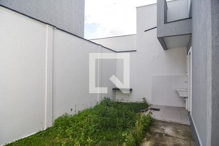 Casa à venda com 105m², 3 quartos e 1 vagaÁrea comum