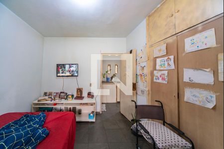 Casa à venda com 40m², 5 quartos e sem vaga Casa à venda com 40m², 5 quartos e sem vagaQuarto 3