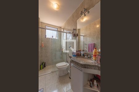 Apartamento à venda com 243m², 4 quartos e 2 vagas Apartamento à venda com 243m², 4 quartos e 2 vagasBanheiro Social