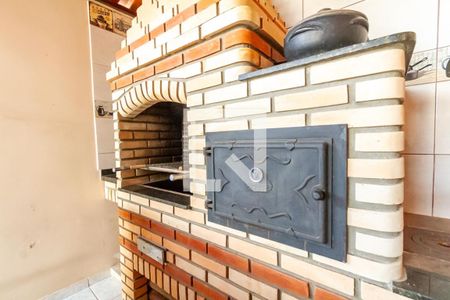 Casa à venda com 210m², 3 quartos e sem vagaÁrea de Serviço e Churrasqueira