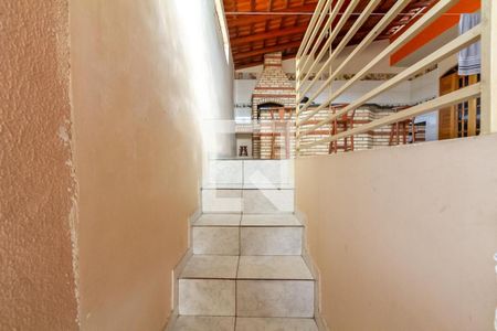 Casa à venda com 210m², 3 quartos e sem vagaEscada