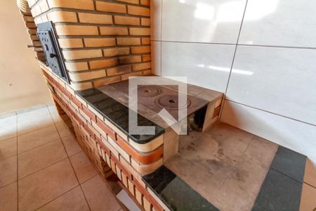 Casa à venda com 210m², 3 quartos e sem vagaÁrea de Serviço e Churrasqueira