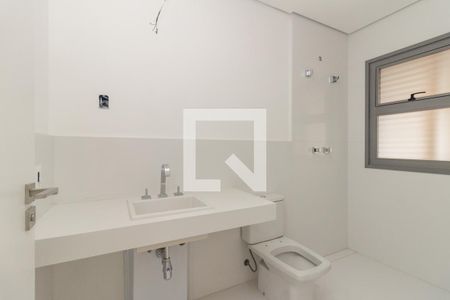 Apartamento à venda com 260m², 3 quartos e 3 vagas Apartamento à venda com 260m², 3 quartos e 3 vagasBanheiro 2 - Suíte